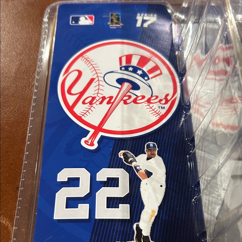 Yankees Robinson Cano Action Figure - White Pinstripe - Picture 3 of 4